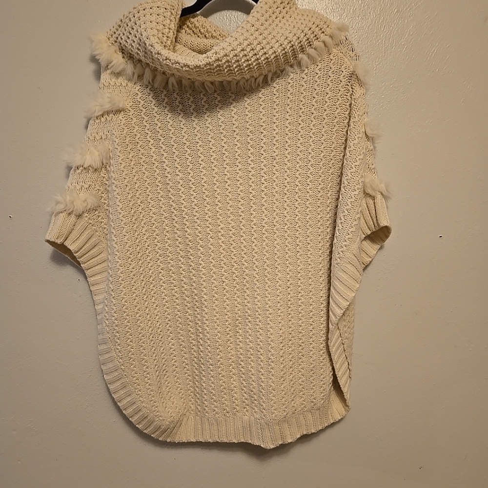 Joseph Ribkoff Sweater Poncho Faux Fur Trim Cotton Ivory S/M - Picture 3 of 5